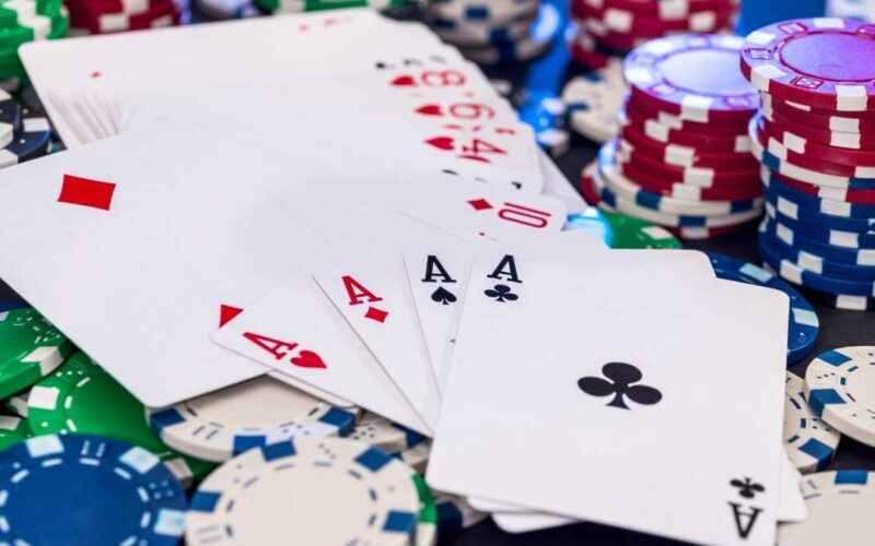 Qual a diferença do truco para o poker? Entenda as principais entre os dois jogos