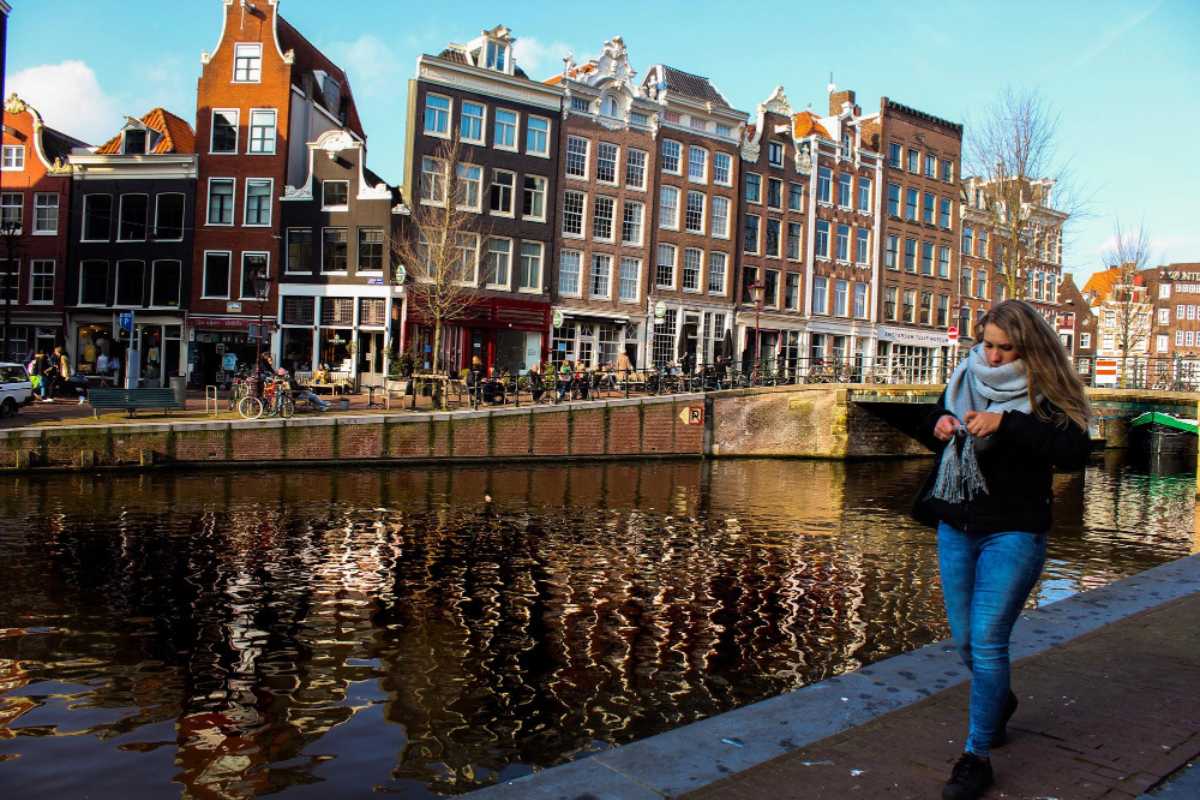 Por que o tour privativo muda completamente a forma de conhecer Amsterdam